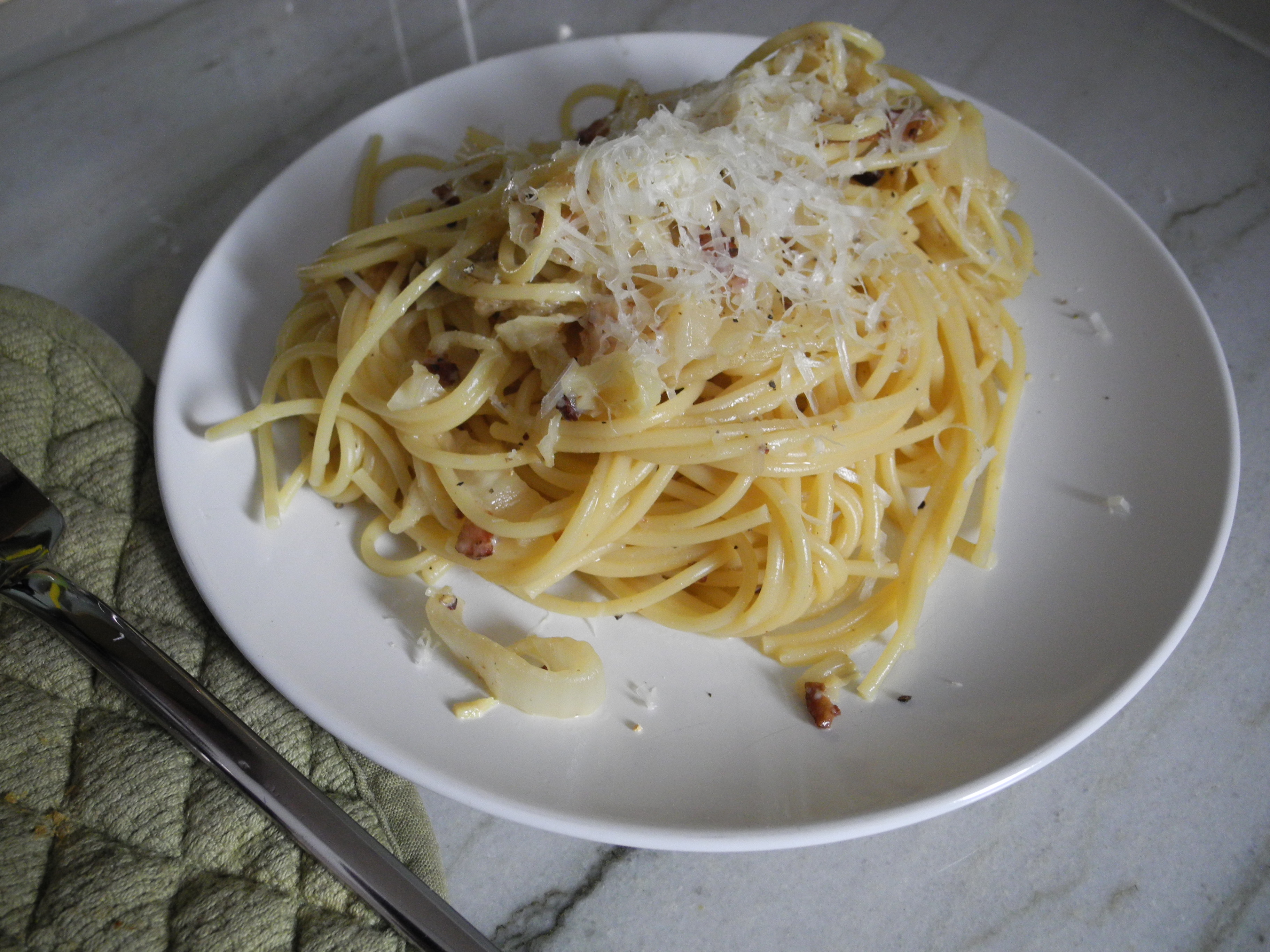 Spaghetti Carbonara with Napa Cabbage  Made From Scratch